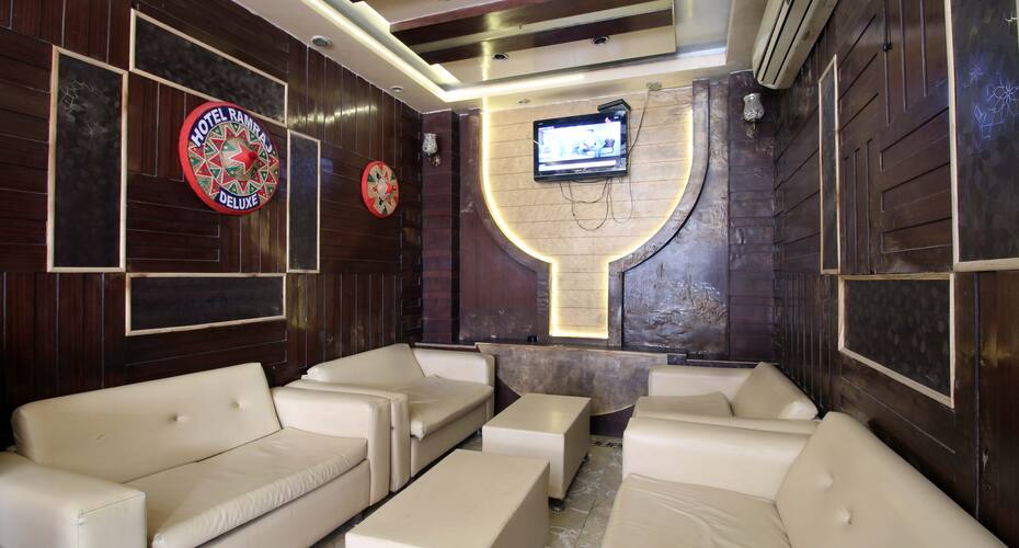 Hotel Ramraj Deluxe, New Delhi 5